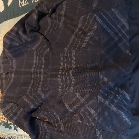 Guess Coat - Picture 11 of 12